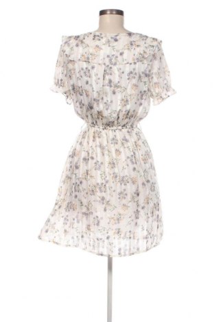 Φόρεμα In April 1986, Μέγεθος S, Χρώμα Λευκό, Τιμή 29,69 €