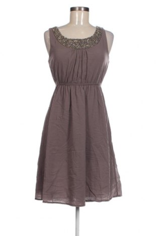 Kleid Livre, Größe M, Farbe Grau, Preis € 18,25