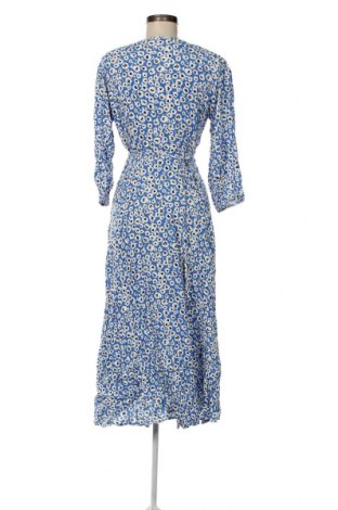 Kleid Minimum, Größe M, Farbe Mehrfarbig, Preis 57,06 €