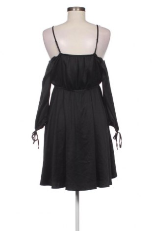 Kleid NA-KD, Größe L, Farbe Schwarz, Preis 16,70 €