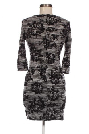 Kleid New Look, Größe M, Farbe Grau, Preis € 5,45
