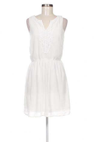 Φόρεμα ONLY, Μέγεθος M, Χρώμα Λευκό, Τιμή 9,19 €