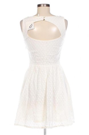 Kleid ONLY, Größe S, Farbe Weiß, Preis 18,79 €