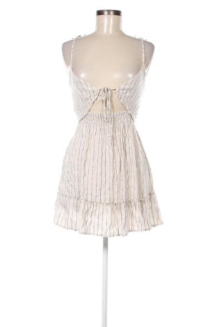 Kleid Pull&Bear, Größe M, Farbe Ecru, Preis 11,10 €
