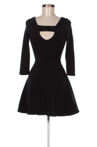 Šaty  Pull&Bear, Velikost S, Barva Černá, Cena  165,00 Kč