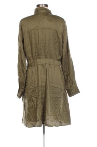 Kleid Reserved, Größe M, Farbe Grün, Preis 12,11 €