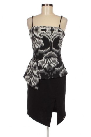 Kleid Rinascimento, Größe M, Farbe Schwarz, Preis 33,40 €