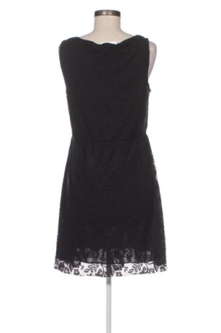 Kleid S.Oliver, Größe M, Farbe Schwarz, Preis 8,99 €