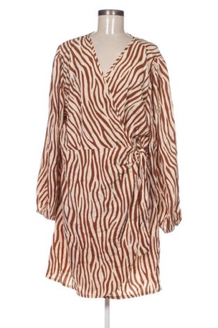 Φόρεμα SHEIN, Μέγεθος 4XL, Χρώμα Πολύχρωμο, Τιμή 17,94 €