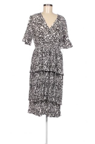 Kleid SHEIN, Größe XL, Farbe Mehrfarbig, Preis 20,18 €