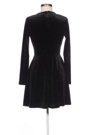 Šaty  SHEIN, Velikost M, Barva Černá, Cena  231,00 Kč