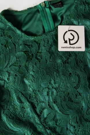 Kleid SHEIN, Größe M, Farbe Grün, Preis 24,22 €