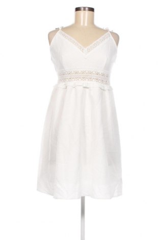 Φόρεμα SHEIN, Μέγεθος M, Χρώμα Λευκό, Τιμή 10,76 €