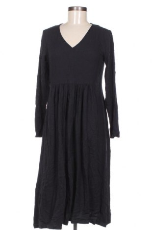 Kleid SKFK, Größe M, Farbe Schwarz, Preis 31,38 €