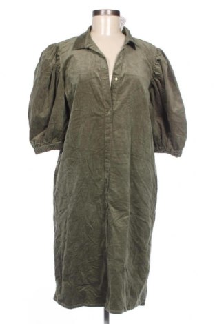 Kleid Saint Tropez, Größe L, Farbe Grün, Preis € 18,37