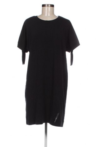 Kleid Sam73, Größe L, Farbe Schwarz, Preis € 14,20