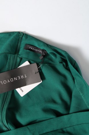 Φόρεμα Trendyol, Μέγεθος M, Χρώμα Πράσινο, Τιμή 33,40 €