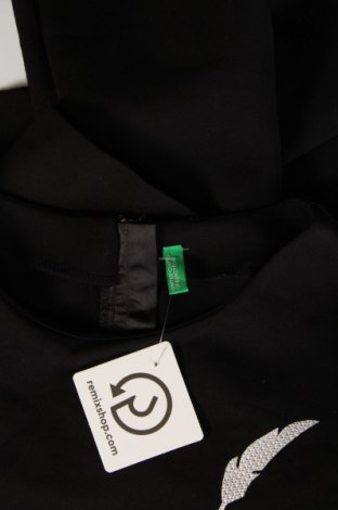 Рокля United Colors Of Benetton, Размер S, Цвят Черен, Цена 10,56 лв.