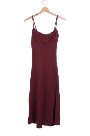 Φόρεμα Urban Outfitters, Μέγεθος XS, Χρώμα Βιολετί, Τιμή 25,05 €