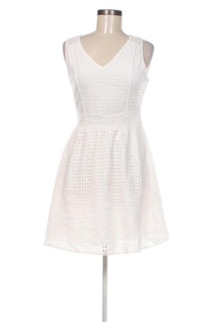 Kleid VILA, Größe S, Farbe Weiß, Preis € 18,79