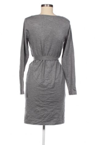 Kleid VILA, Größe S, Farbe Grau, Preis € 21,57