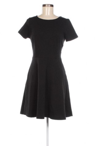 Šaty  VILA, Veľkosť M, Farba Čierna, Cena  4,08 €