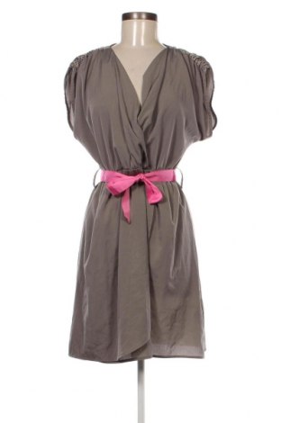 Kleid VILA, Größe M, Farbe Grau, Preis 7,87 €