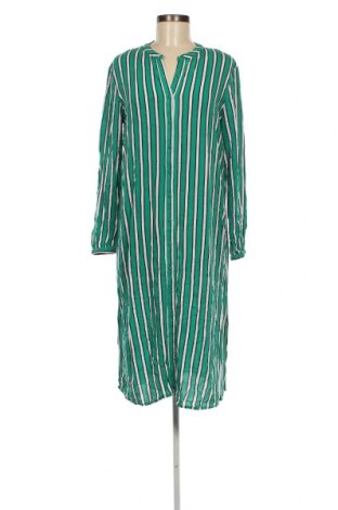 Kleid VILA, Größe M, Farbe Grün, Preis 14,20 €