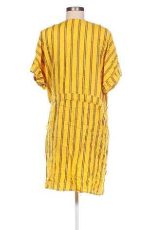 Kleid VILA, Größe L, Farbe Golden, Preis 9,40 €