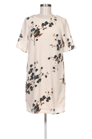Φόρεμα Vero Moda, Μέγεθος S, Χρώμα Εκρού, Τιμή 14,85 €