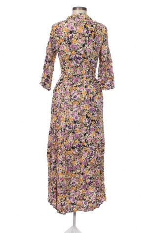 Kleid Vero Moda, Größe XS, Farbe Mehrfarbig, Preis 14,20 €