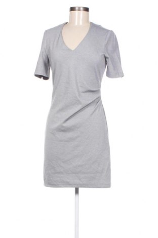 Kleid Vero Moda, Größe S, Farbe Grau, Preis 11,02 €