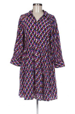 Kleid Y.A.S, Größe M, Farbe Mehrfarbig, Preis 52,34 €