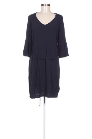 Kleid Yessica, Größe M, Farbe Blau, Preis € 6,66