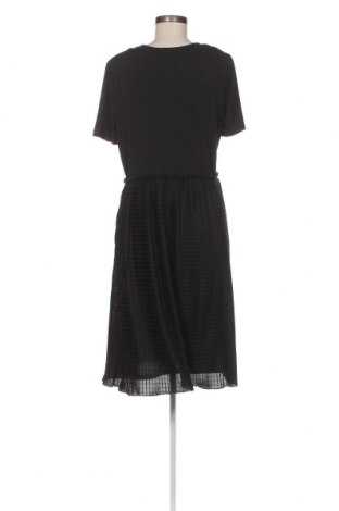 Šaty  Zara, Velikost L, Barva Černá, Cena  542,00 Kč