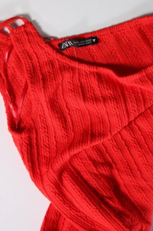 Рокля Zara, Размер S, Цвят Червен, Цена 34,00 лв.