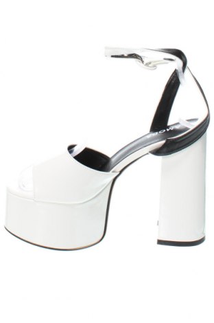 Sandalen La Moda, Größe 41, Farbe Weiß, Preis 16,94 €