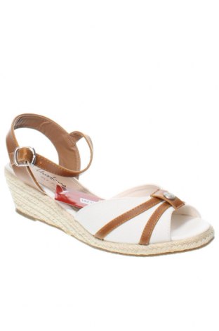 Sandalen Mustang, Größe 40, Farbe Mehrfarbig, Preis 47,94 €