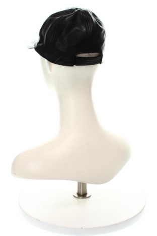 Καπέλο Luka Sabbat for ABOUT YOU, Χρώμα Μαύρο, Τιμή 37,11 €