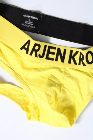 Слип Arjen Kroos, Размер L, Цвят Жълт, Цена 19,00 лв.