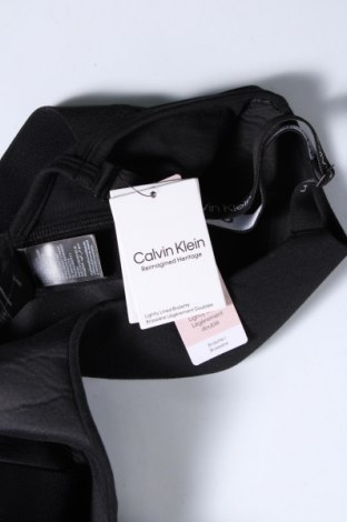 Сутиен Calvin Klein, Размер XL, Цвят Черен, Цена 109,00 лв.