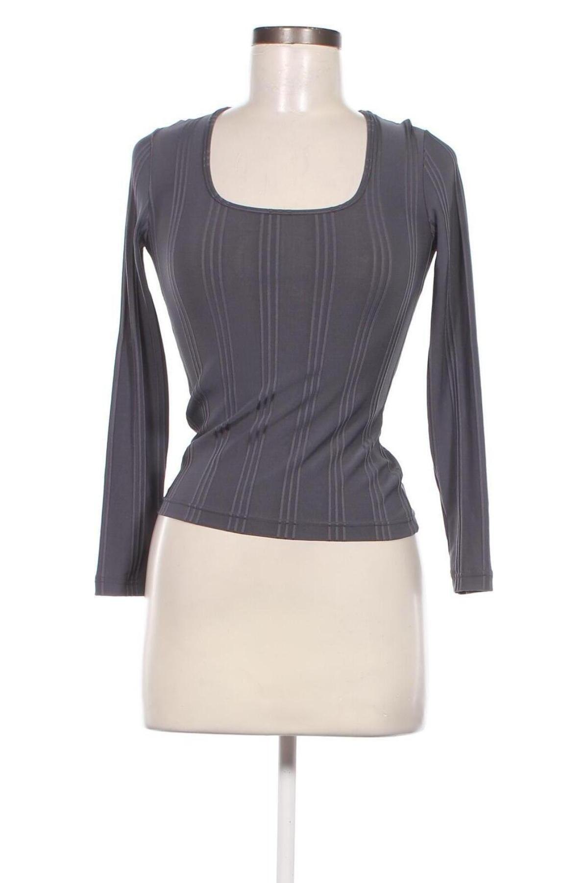 Damen Shirt, Größe S, Farbe Grau, Preis € 4,37