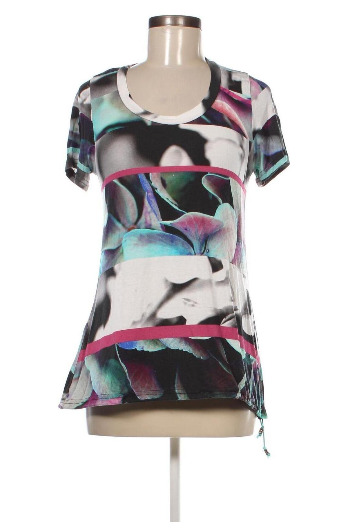 Γυναικεία μπλούζα, Μέγεθος S, Χρώμα Πολύχρωμο, Τιμή 4,37 €