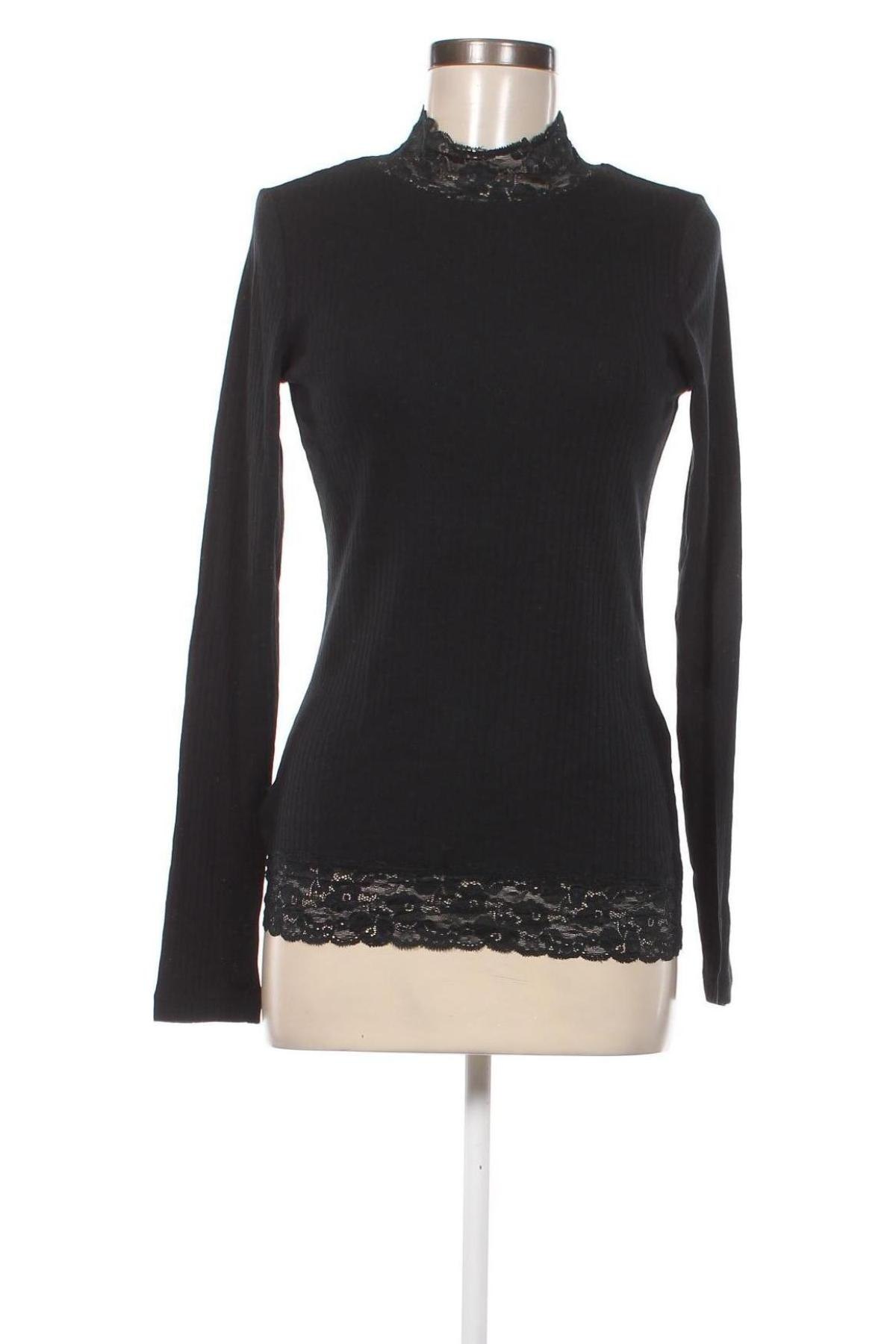 Damen Shirt Esprit, Größe M, Farbe Schwarz, Preis 39,69 €