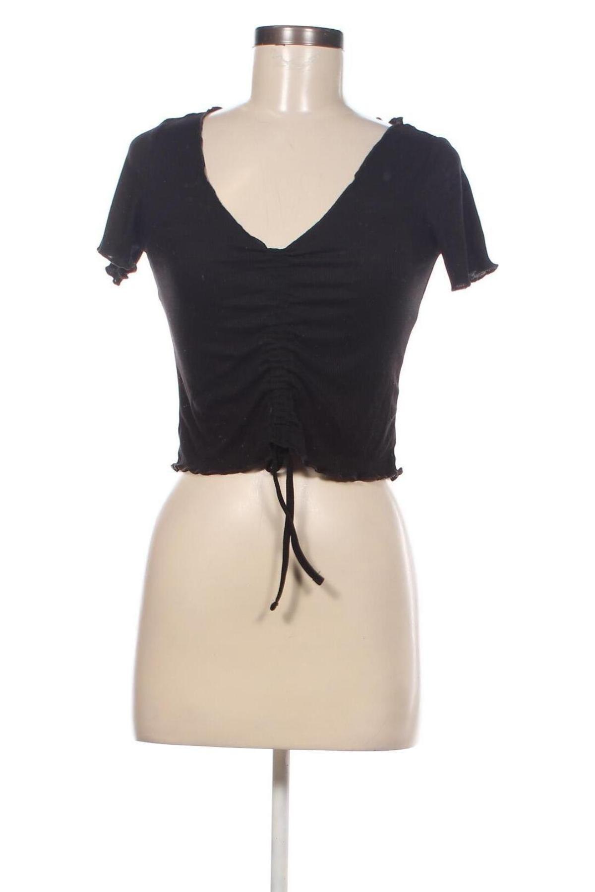 Γυναικεία μπλούζα Monki, Μέγεθος S, Χρώμα Μαύρο, Τιμή 1,90 €