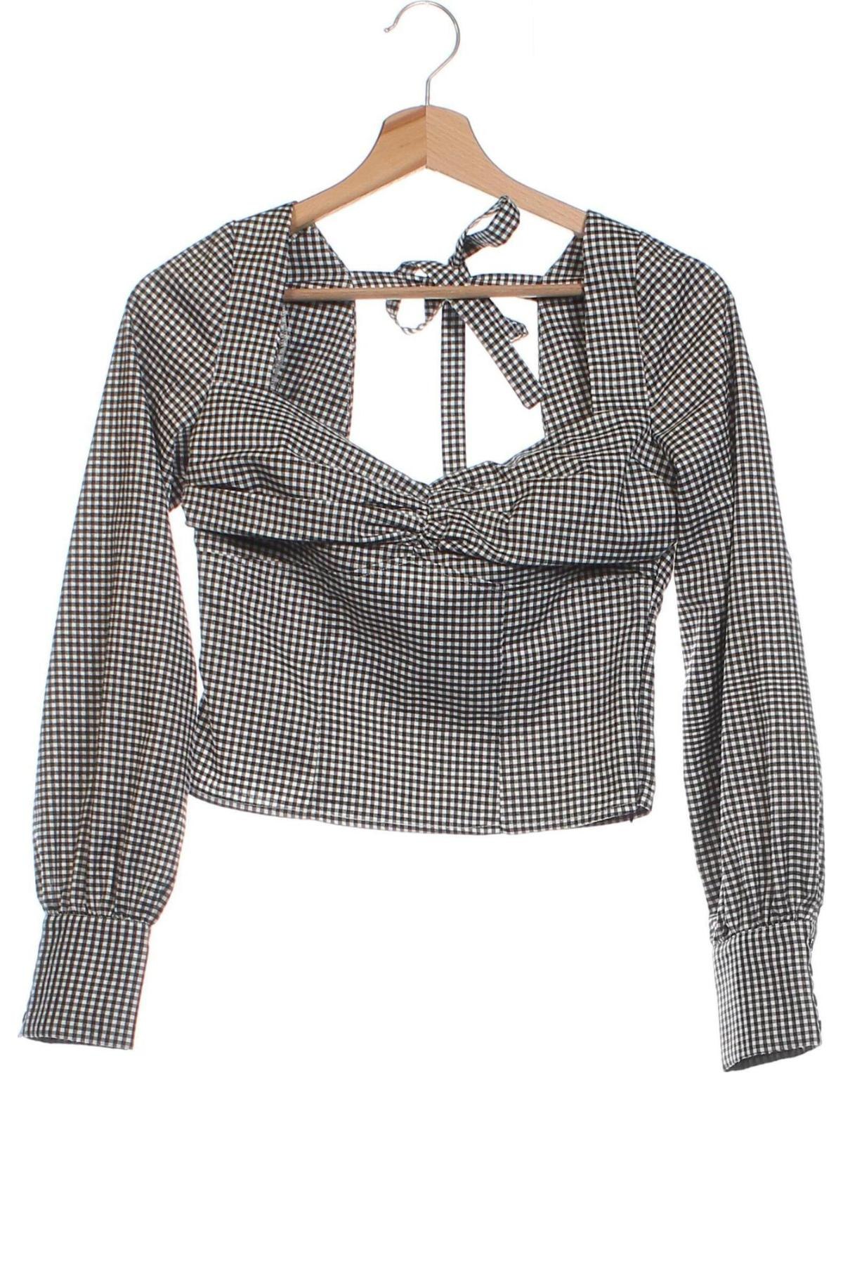 Damen Shirt NA-KD, Größe XS, Farbe Grau, Preis 15,94 €