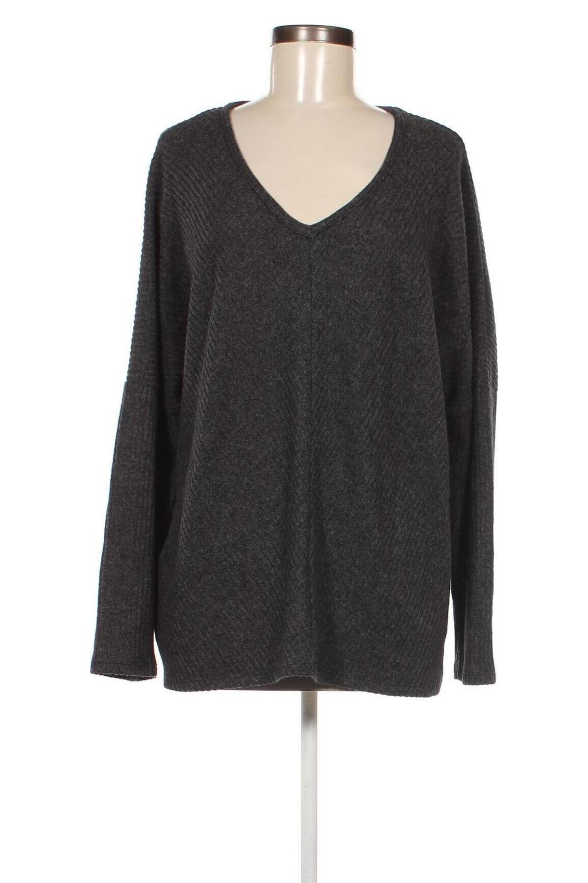 Γυναικεία μπλούζα Nutmeg, Μέγεθος XL, Χρώμα Γκρί, Τιμή 3,53 €
