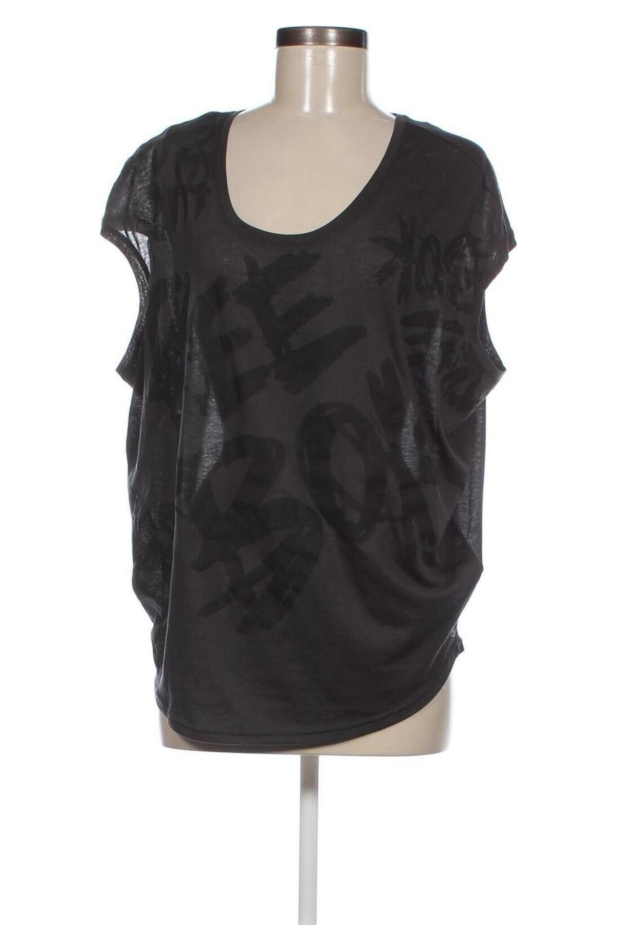 Damen Shirt Reebok, Größe M, Farbe Grau, Preis 57,58 €