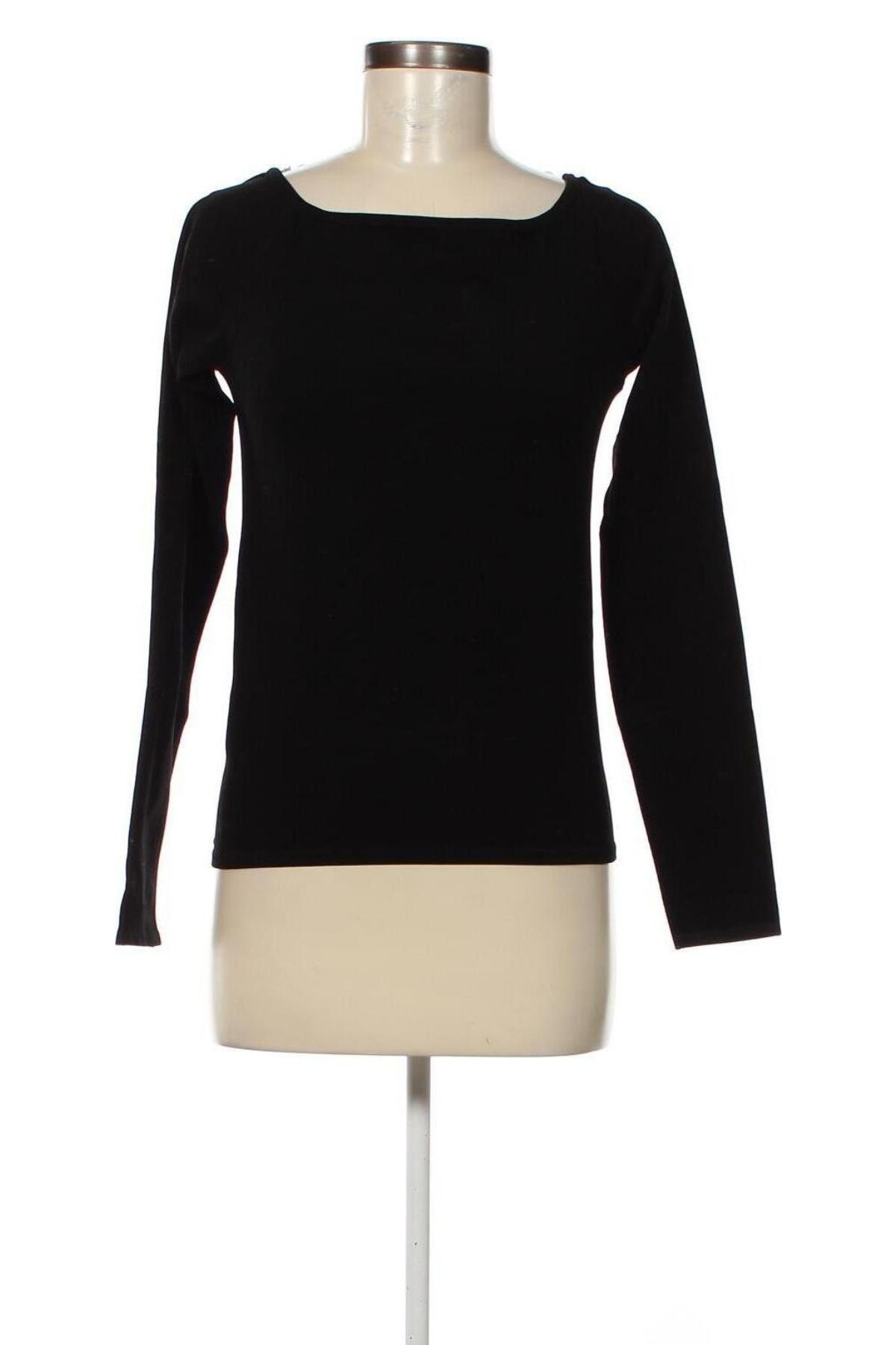 Дамска блуза Weekday, Размер L, Цвят Черен, Цена 11,50 лв.