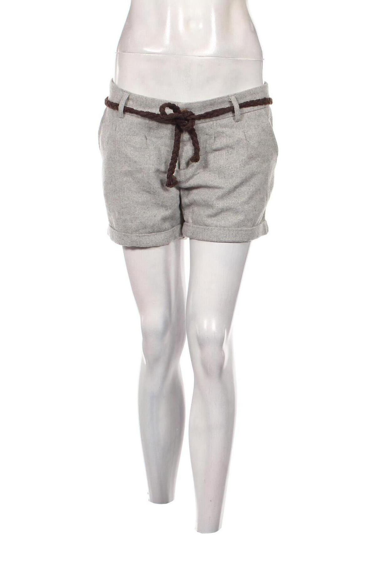 Дамски къс панталон Miss America, Размер M, Цвят Сив, Цена 11,90 лв.